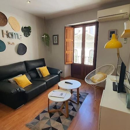 Appartement Aloja T Elvira à Grenade Extérieur photo