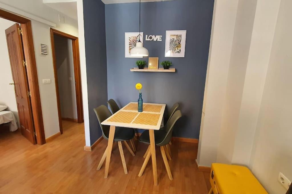 Appartement Aloja T Elvira à Grenade Extérieur photo