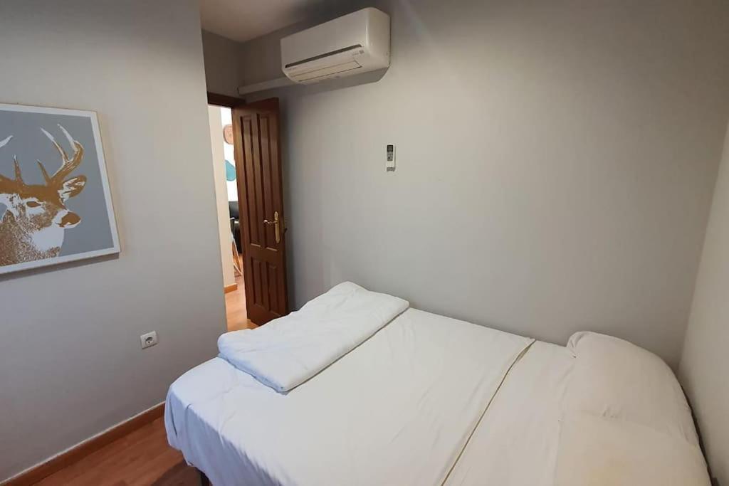 Appartement Aloja T Elvira à Grenade Extérieur photo